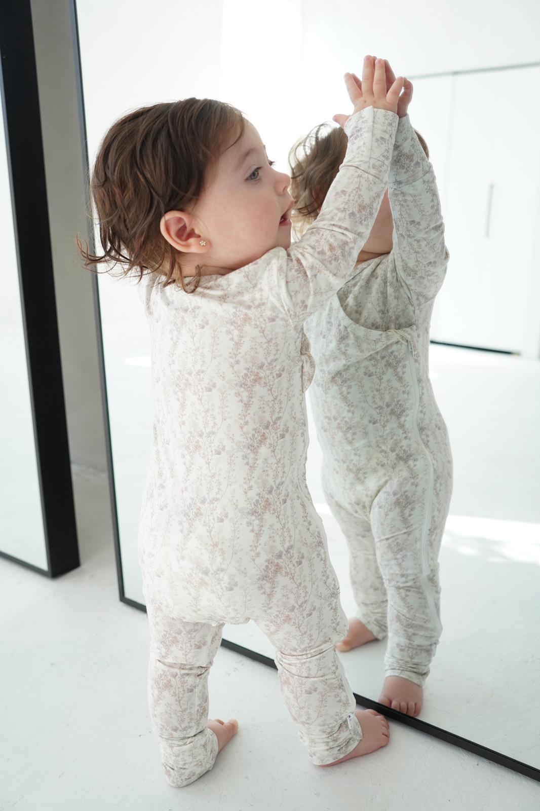Delicate Neutral Branches Footie