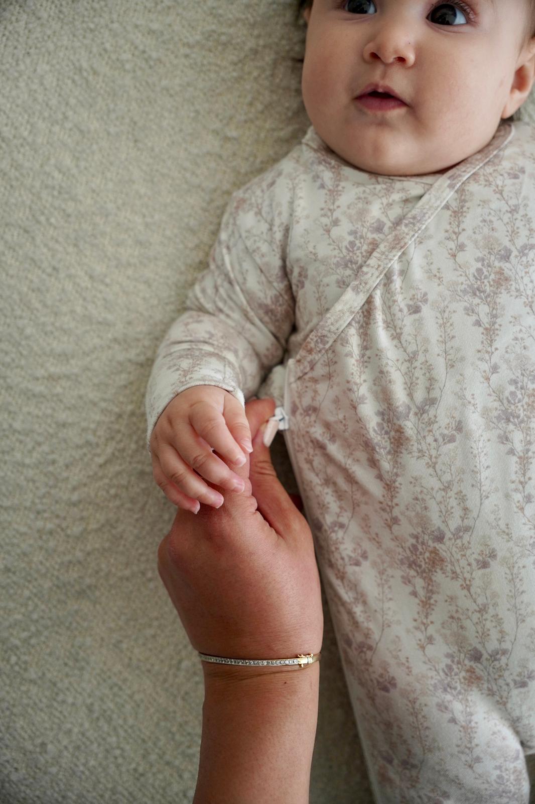 Delicate Neutral Branches Footie