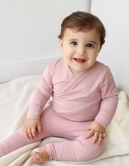 Mauve Scalloped Bamboo Footie