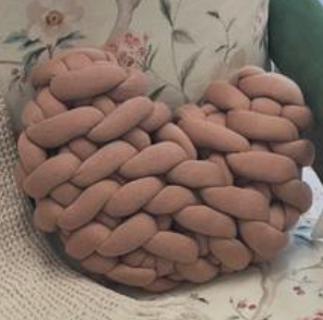 Knot Heart Knot Pillow Light Pink