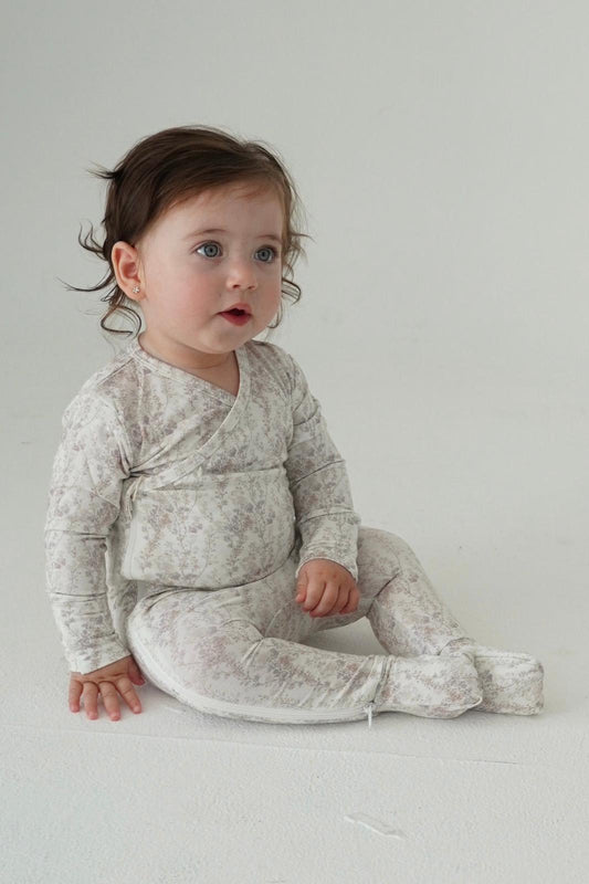 Delicate Neutral Branches Footie